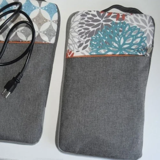 Himalayan Massage Stones and Warming Travel Bag - with 12 Large Stones